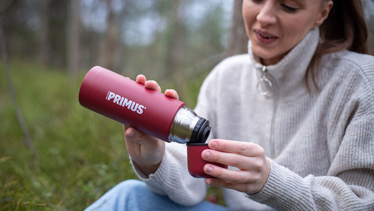 PRIMUS Vacuum Bottle 0.35 l - Ox Red - Mały kolorowy termos turystyczny